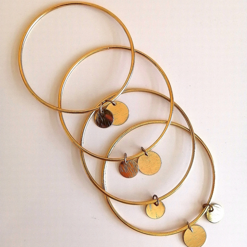 Bangles bracelets (4 for 20 CAD$)